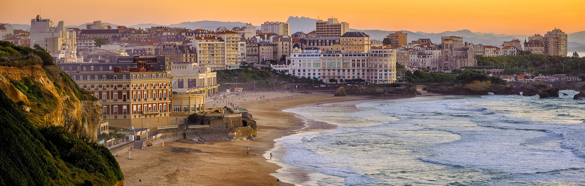 Your Chauffeured car hire company in Biarritz Anglet Bayonne
