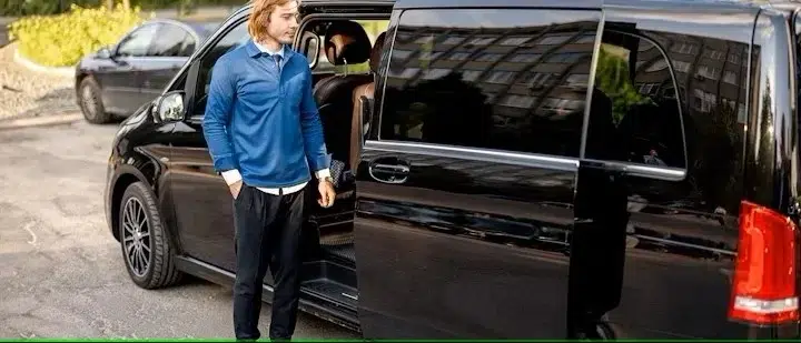 Service VTC Bayonne avec van premium et chauffeur professionnel
