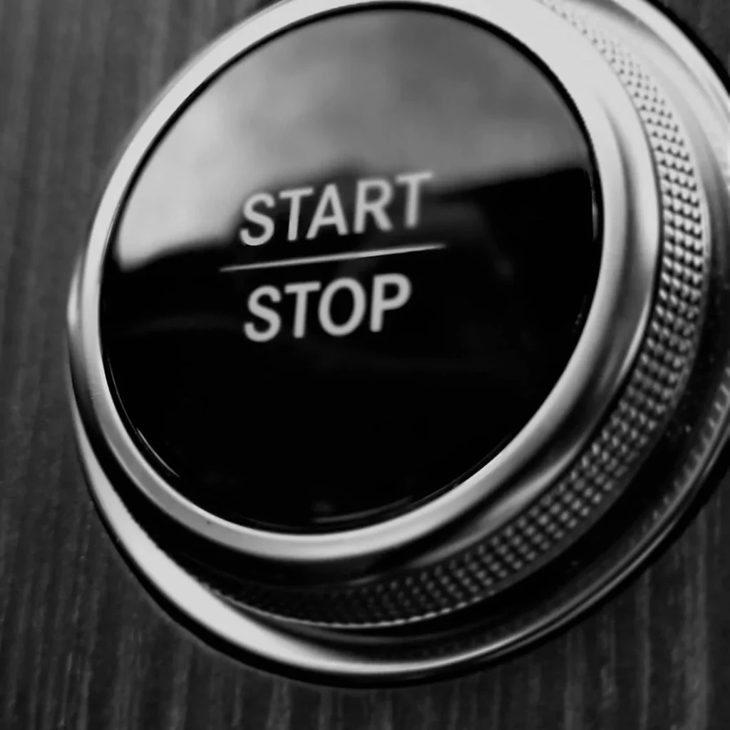 Réservation Mercedes Classe S avec chauffeur à Biarritz – bouton Start/Stop