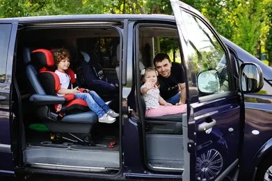 Spacious van for family Biarritz to Hossegor transfers (child seats available)