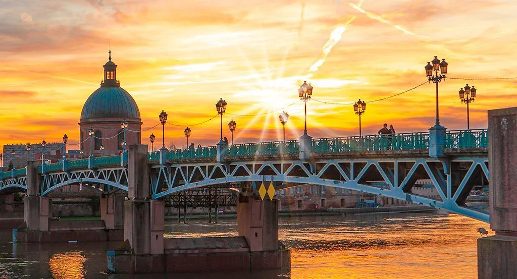 Taxi Biarritz Toulouse – chauffeur privé Smart Moov en route vers Toulouse